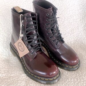 Dr Martens NWT Dark Cherry Size 9 Womens Vegan Boots